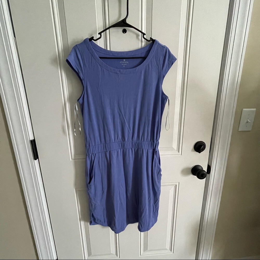 Athleta dress blue with pockets